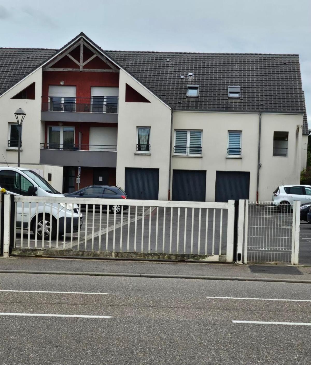 La Belle Etape Apartment Maizieres-les-Metz Luaran gambar